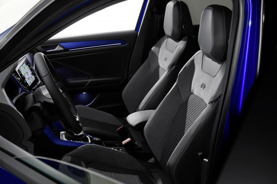 Интерьер Volkswagen T-Roc R 2019 года  (WW) (фото 11 из 53)